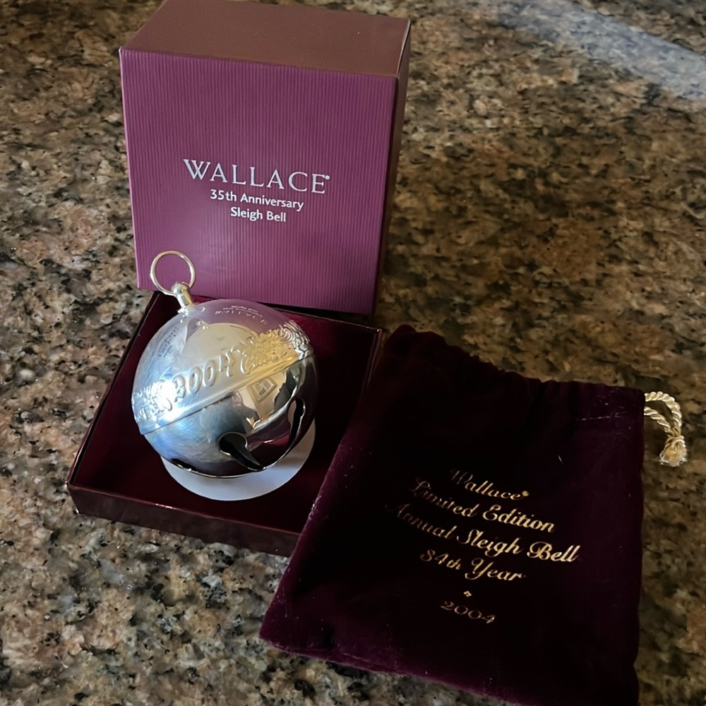 Wallace Silversmiths 2004 Silverplated sleigh bell